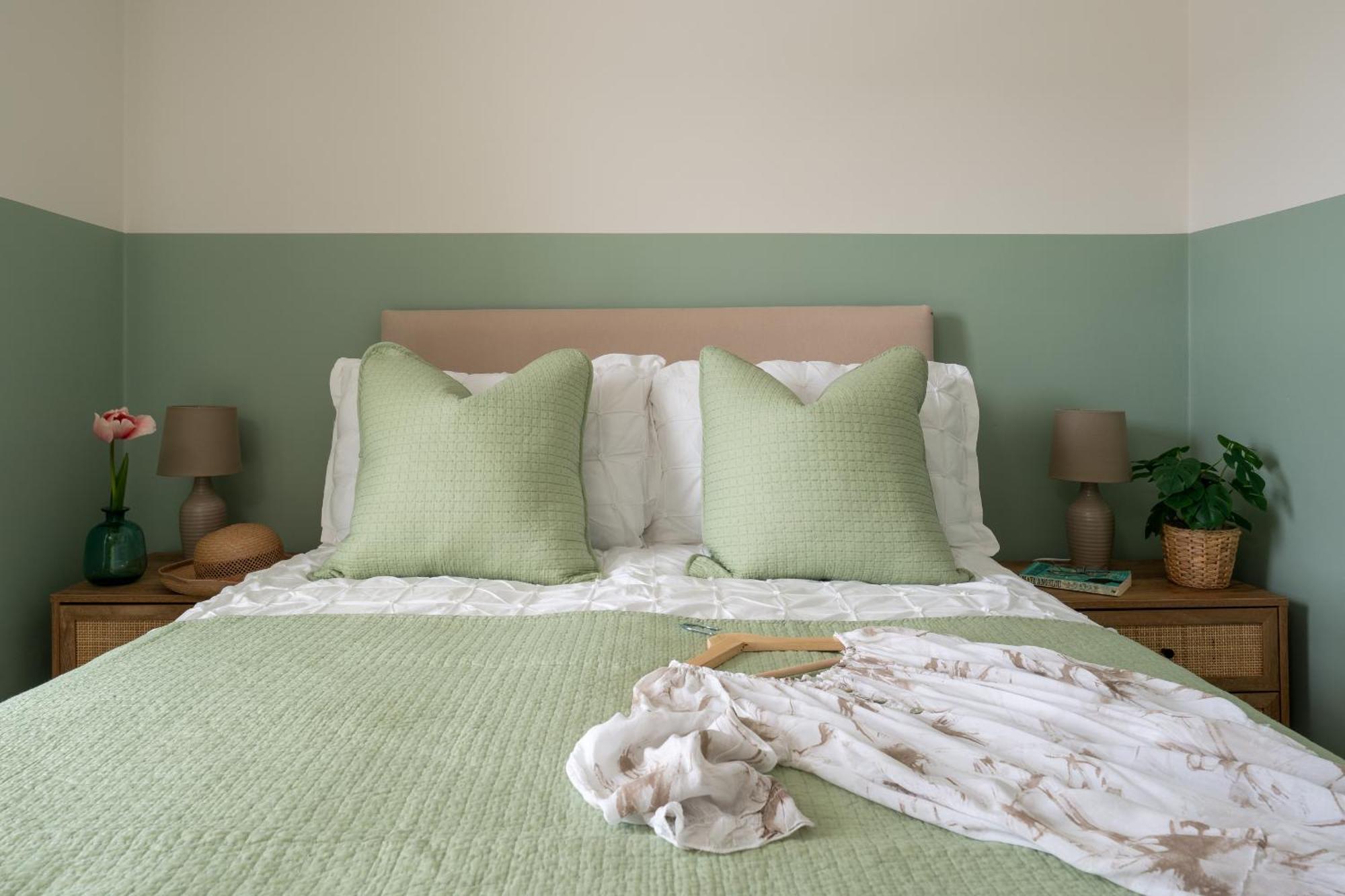 Lawsons Place - Family-Friendly Apartment With Parking On Babbacombe Downs In Torquay Esterno foto