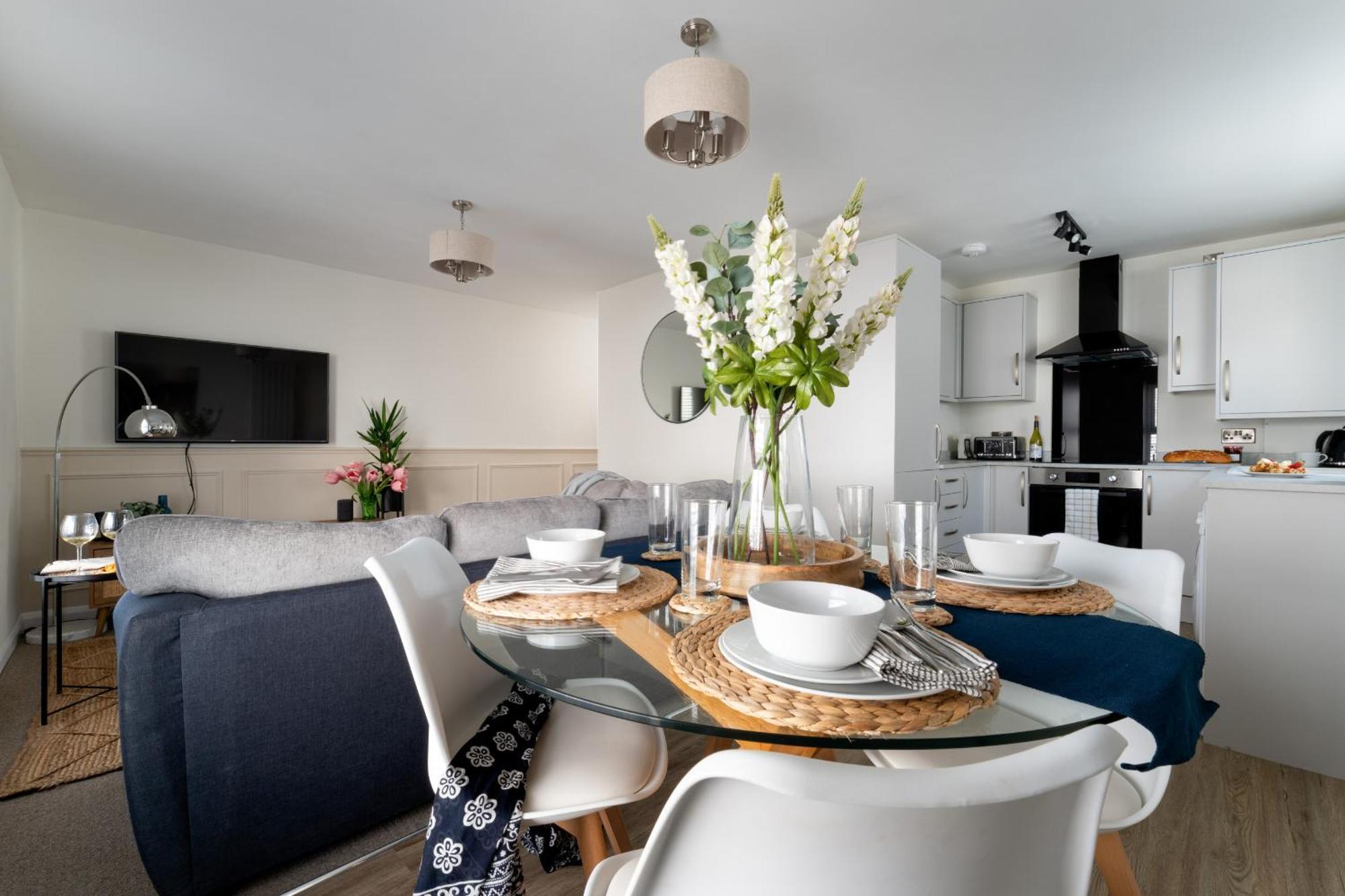 Lawsons Place - Family-Friendly Apartment With Parking On Babbacombe Downs In Torquay Esterno foto